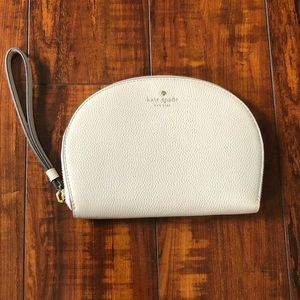 EUC Kate Spade clutch